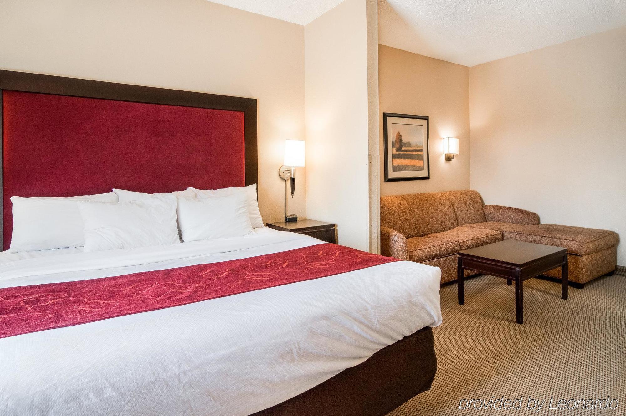 Comfort Dfw N-grapevine Hotel