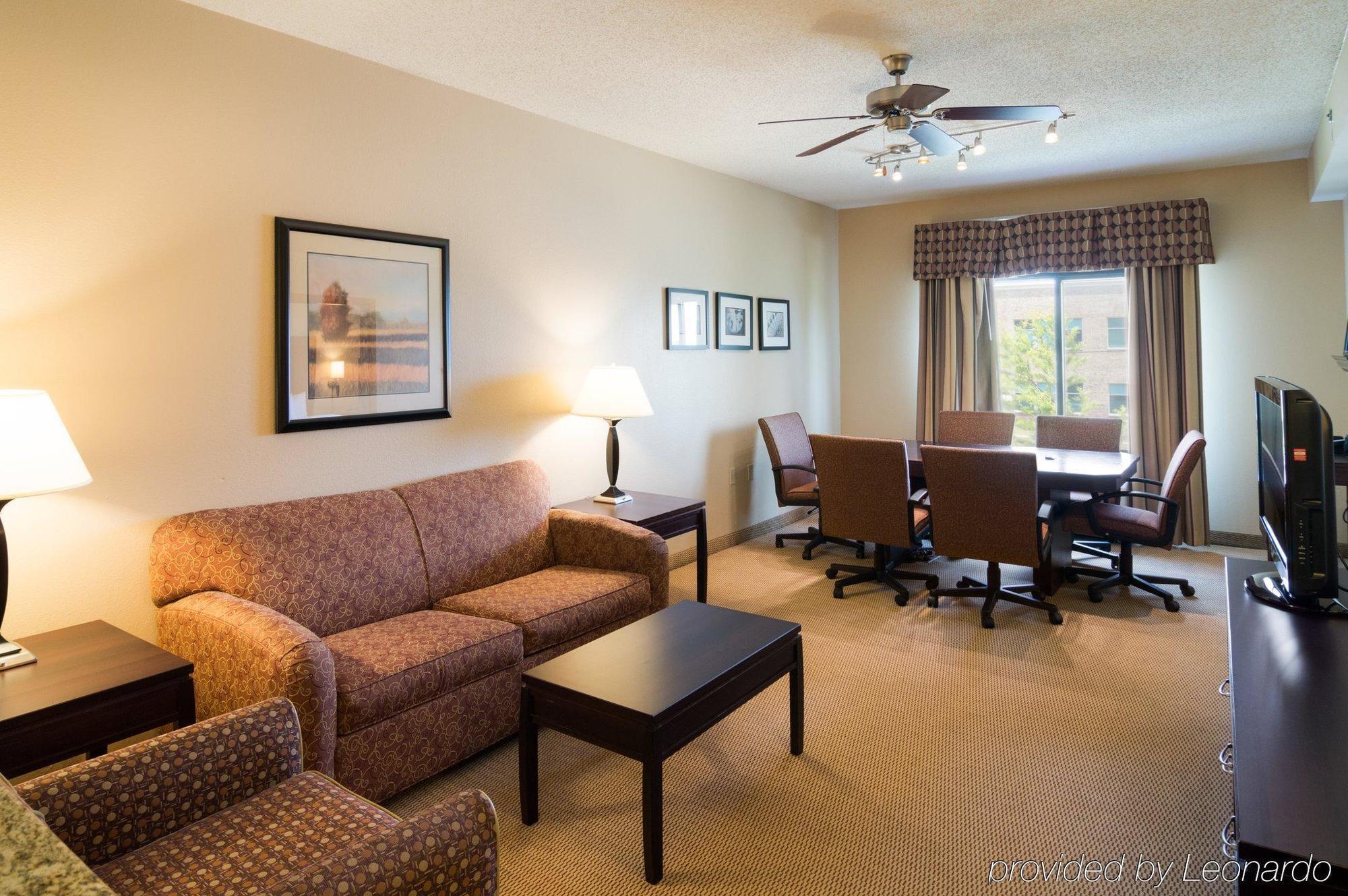 Comfort Dfw N-grapevine Hotel 3*