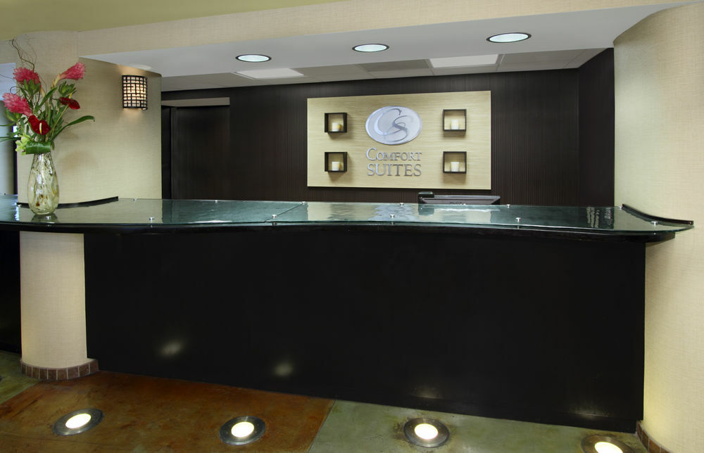 Comfort Dfw N-grapevine Hotel 3*